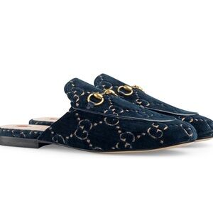 36 Gucci velvet, Princetown mules